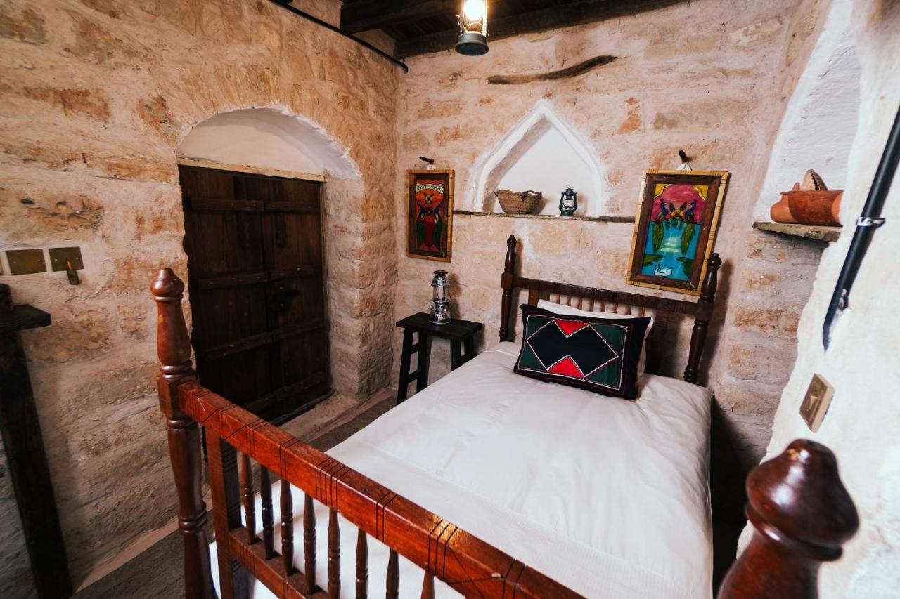 نزل كوفان التراثي Koofan Heritage Lodge Salalah Esterno foto